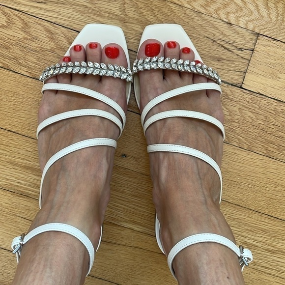 NWT JIMMY CHOO Maesie Embellished Leather Sandals Cream Ecru White Crystal - 5 - Picture 13 of 14